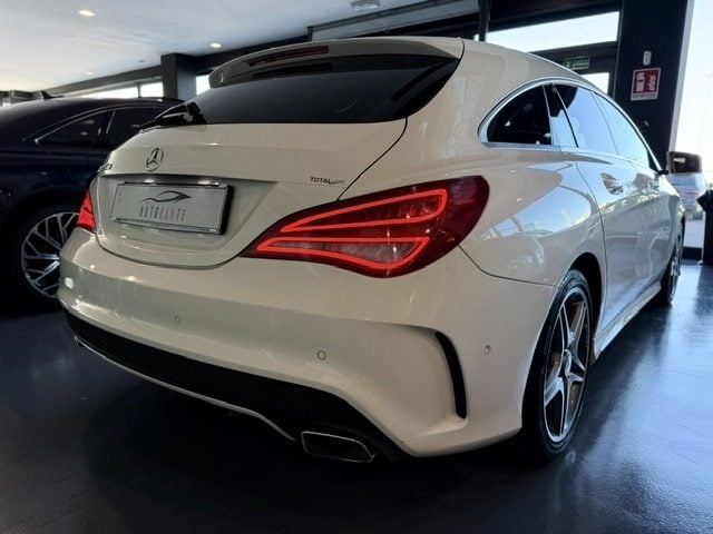 Mercedes-Benz CLA 220 d S.W. Automatic Premium AMG - foto 3 di 4