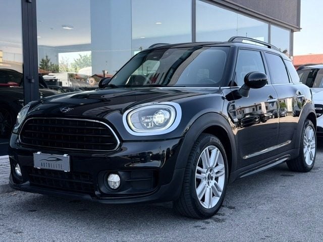 MINI Countryman 1.5 One D HYPE Countryman Automatica, del 2018, 140.000 km, in vendita a Santa Maria Di Sala (VE)