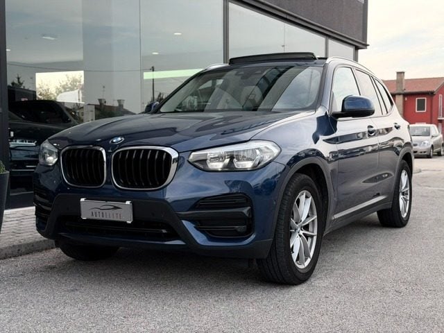 BMW X3 xDrive20d 48V TETTO APRIBILE/CAMERA 360*, del 2021, 88.000 km, in vendita a Santa Maria Di Sala (VE)