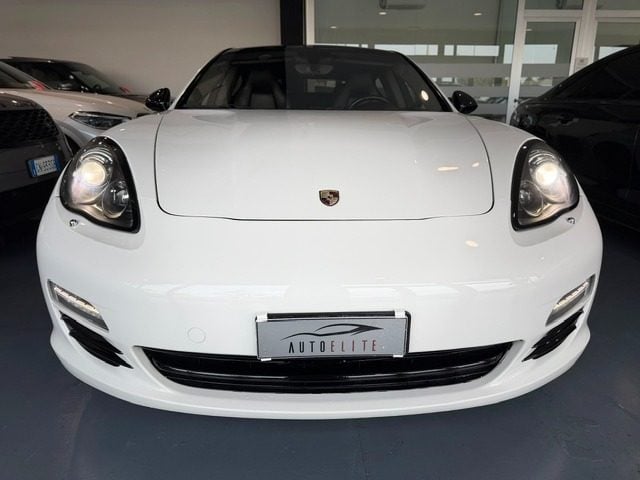 Porsche Panamera 3.0 Diesel 250CV BLACK EDITION - foto 2 di 4