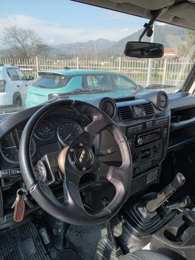 Land Rover Defender 110 2.4 TD4 Station Wagon E N1 usato a CARRARA