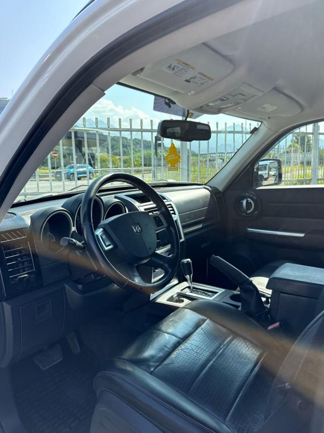 Dodge Nitro 2.8 CRD DPF SE 2WD - foto 3 di 4