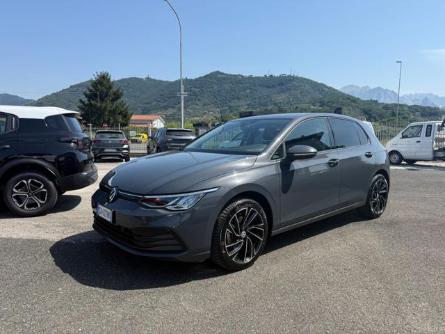Volkswagen Golf 2.0 TDI 5p. Executive BlueMotion Technology usato a CARRARA