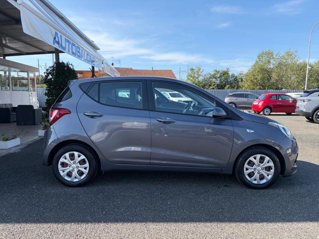 Hyundai i10 1.0 LPGI Econext Sound Edition - foto 3 di 4