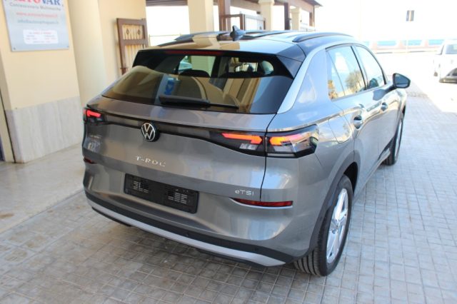 Volkswagen T-Roc 1.5 eTSI ACT DSG Life-KM0 - foto 4 di 4