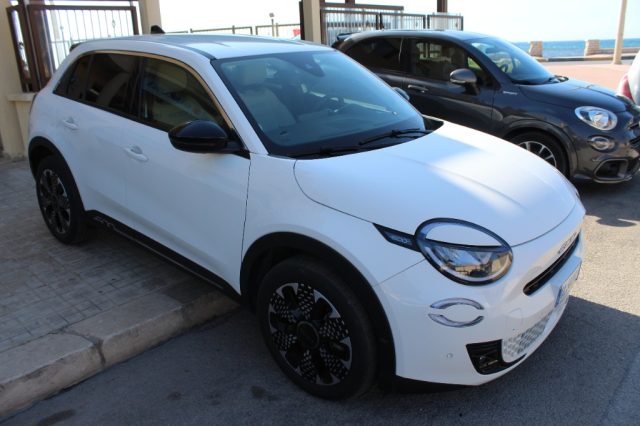 Fiat 600 Hybrid 100 CV DCT MHEV La Prima usato a TRAPANI