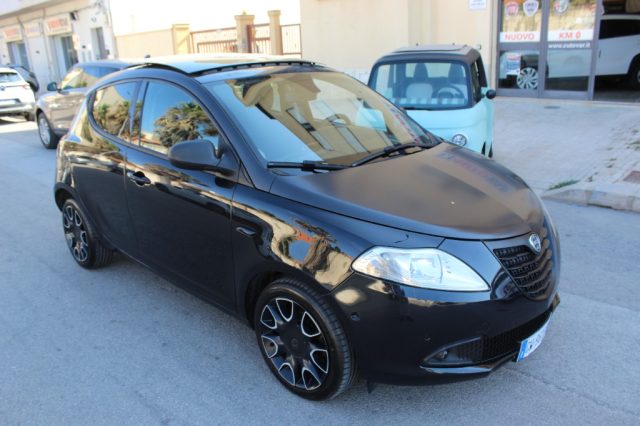 Lancia Ypsilon 1.3 MJT 16V 95 CV 5 porte S&S S Momodesign usato a TRAPANI