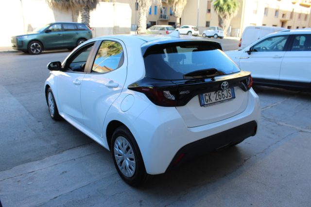 Toyota Yaris 1.0 5 porte Trend - foto 3 di 4