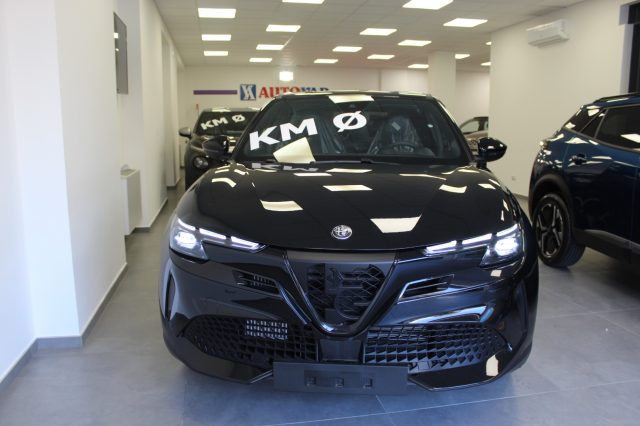 Alfa Romeo Junior 1.2 145 CV Hybrid eDCT6 Speciale-KM0 - foto 2 di 4