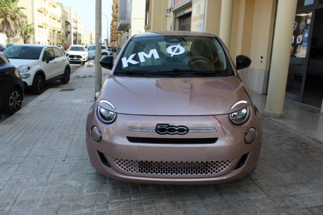 Fiat 500 Berlina Hybrid -KM0 - foto 2 di 4