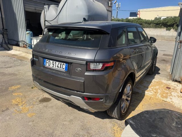 Land Rover Range Rover Evoque 2.0 TD4 150 CV 5p. Pure - foto 3 di 4