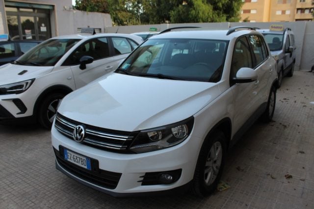 Volkswagen Tiguan 2.0 TDI 110 CV Sport & Style BlueMotion Technology - foto 2 di 4