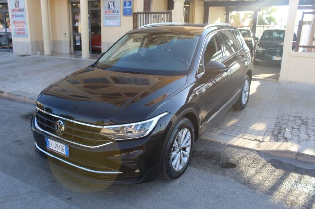 Volkswagen Tiguan 2.0 TDI SCR Life usato a TRAPANI