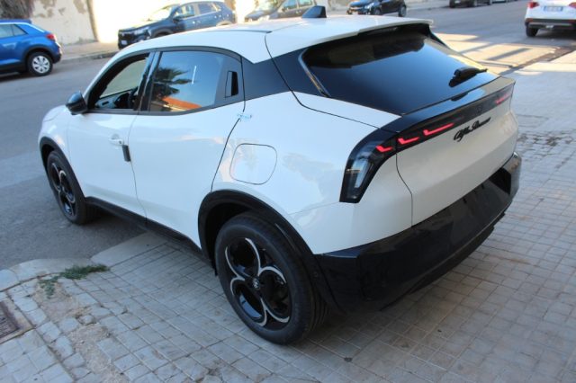 Alfa Romeo Junior 1.2 145 CV Hybrid eDCT6 -KM0 - foto 4 di 4