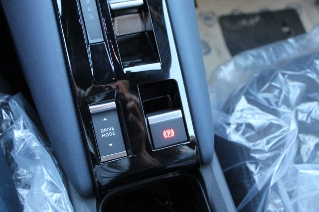 Citroen C3 Aircross 1.2 Plus 7 POSTI - CATENA DI DISTRIBUZIONE - foto 3 di 4