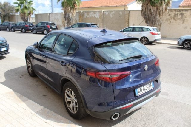 Alfa Romeo Stelvio 2.2 Turbodiesel AT8 RWD AUTOCARRO 5 POSTI - foto 3 di 4