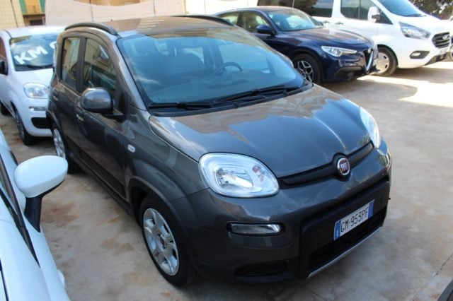 Fiat Panda 1.0 FireFly S&S Hybrid City Life - foto 2 di 4