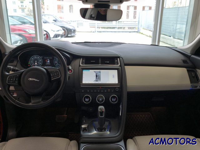 Jaguar E-Pace 2.0 249 CV AWD aut. HSE usato a SAVONA
