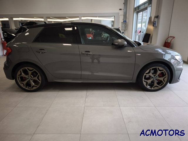 Audi A1 SPB 40 TFSI S tronic S line edition - foto 4 di 4