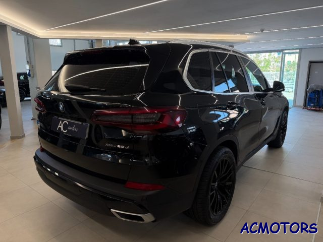 BMW X5 xDrive25d Business - foto 4 di 4