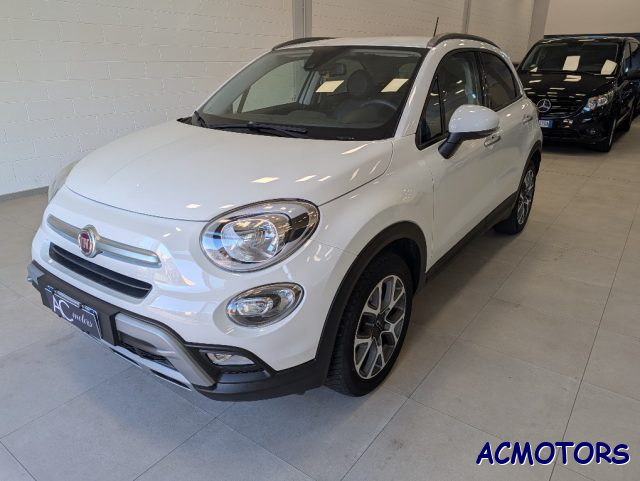 Fiat 500X 1.6 MultiJet 120 CV Cross Plus - foto 2 di 31