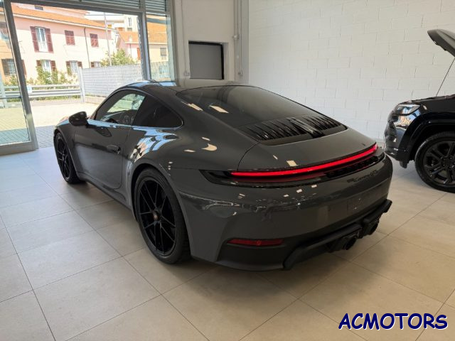 Porsche 992 Carrera GTS - foto 3 di 4