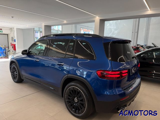 Mercedes-Benz GLB 200 d Automatic AMG Line Premium Plus - foto 3 di 4