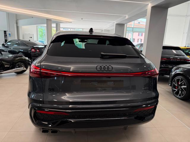 Audi Q5 SPB 40 TDI quattro S tronic S line - foto 4 di 4