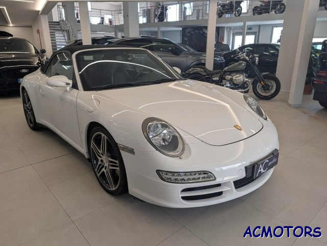 Porsche 911 Carrera 4S Cabriolet - foto 2 di 4