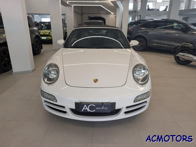 Porsche 911 Carrera 4S Cabriolet - foto 3 di 4