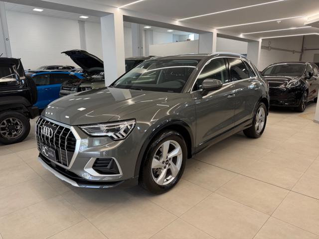 Audi Q3 35 TFSI Business usato a SAVONA