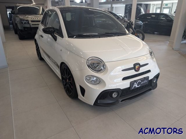 Abarth 595 C 1.4 Turbo T-Jet 180 CV Competizione - foto 2 di 4