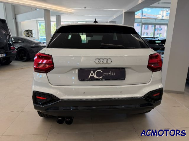 Audi Q2 35 TFSI S line Edition - foto 4 di 4