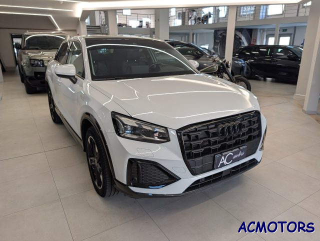 Audi Q2 35 TFSI S line Edition - foto 2 di 15