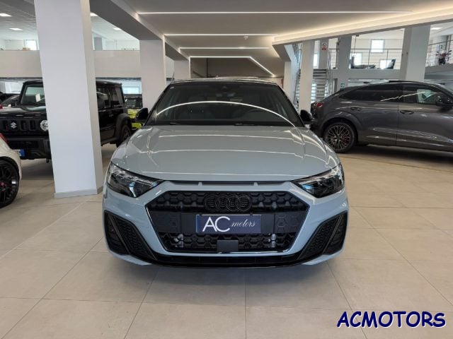 Audi A1 SPB 35 TFSI S tronic Identity Black - foto 3 di 4