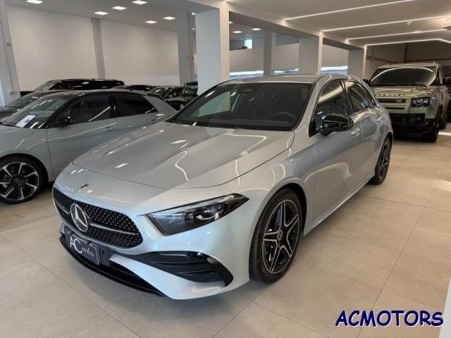 Mercedes-Benz A 180 d Automatic AMG Line Premium, del 2024, 13.800 km, in vendita a Savona (SV)