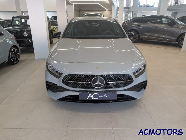 Mercedes-Benz A 200 Automatic AMG Line Premium - foto 3 di 4