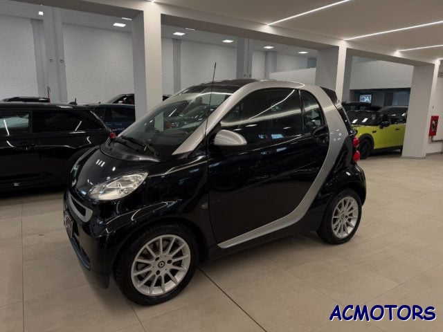 smart forTwo 1000 52 kW coupé passion, del 2009, 122.000 km, in vendita a Savona (SV)