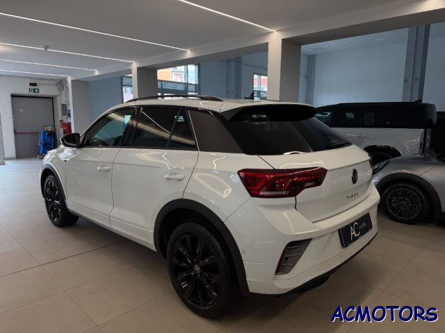 Volkswagen T-Roc 1.5 TSI ACT DSG R-Line - foto 3 di 4