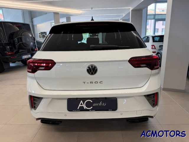 Volkswagen T-Roc 1.5 TSI ACT DSG R-Line - foto 4 di 4