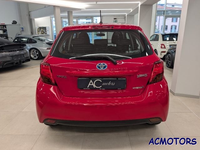Toyota Yaris 1.5 Hybrid 5 porte Business - foto 4 di 4