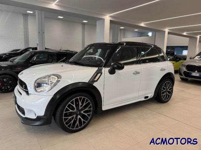 MINI Countryman Mini Cooper SD Countryman, del 2015, 130.000 km, in vendita a Savona (SV)
