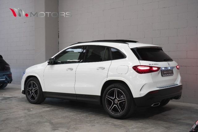 Mercedes-Benz GLA 200 d Automatic AMG Line Premium Plus - foto 4 di 4