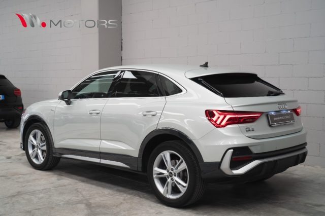 Audi Q3 SPB Sportback 35 TDI S line S-tronic 17.600 KM - foto 4 di 4