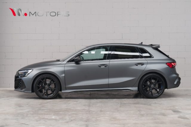 Audi RS Sportback 2.5 TFSI Quattro S-tronic FULL CARBON - foto 3 di 4