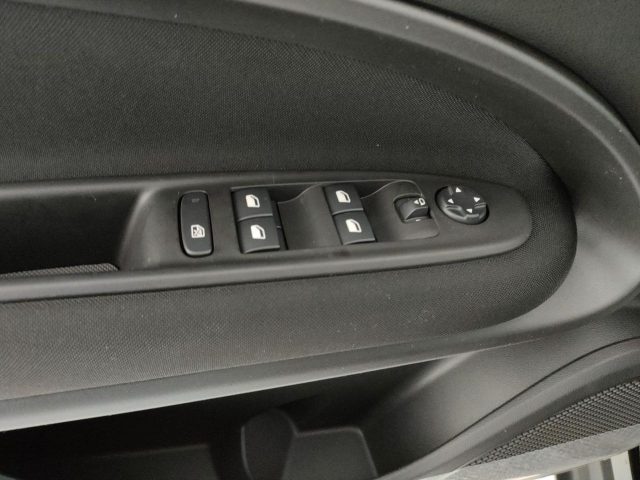 Fiat 600 Hybrid 110 CV DCT MHEV nuovo a CORATO