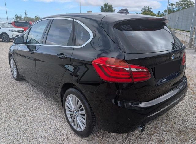 BMW 216 d Active Tourer Luxury - foto 4 di 4
