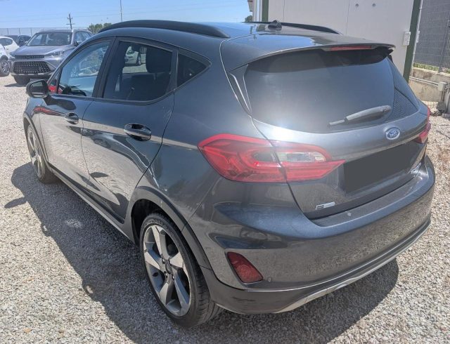 Ford Fiesta Active 1.0 Ecoboost 85 CV con Navi - foto 3 di 4