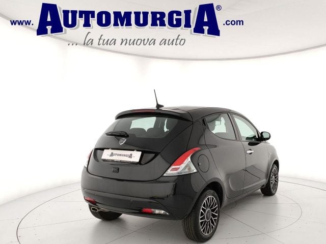 Lancia Ypsilon 1.2 69 CV 5 porte GPL Ecochic - foto 3 di 4