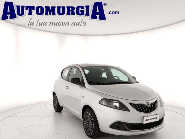 Lancia Ypsilon 1.0 FireFly 5 porte S&S Hybrid Ecochic Gold usato a CORATO
